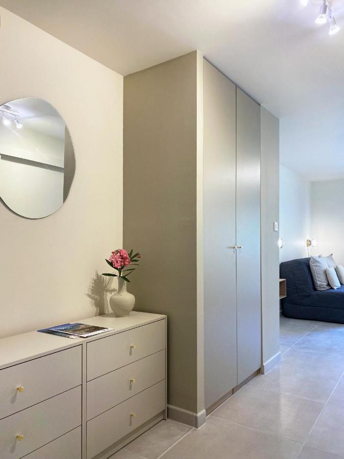 Studio Renove, 5Mn Plage, Terrasse, Clim, Velos Saint-Mandrier-sur-Mer Exterior photo
