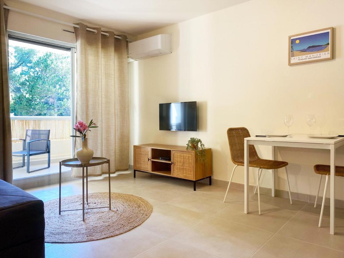 Studio Renove, 5Mn Plage, Terrasse, Clim, Velos Saint-Mandrier-sur-Mer Exterior photo